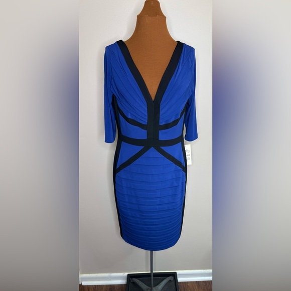 NWT Sangria Royal Blue Black Envelope Flap Dress Deep V Neck Size 12 - Picture 2 of 12